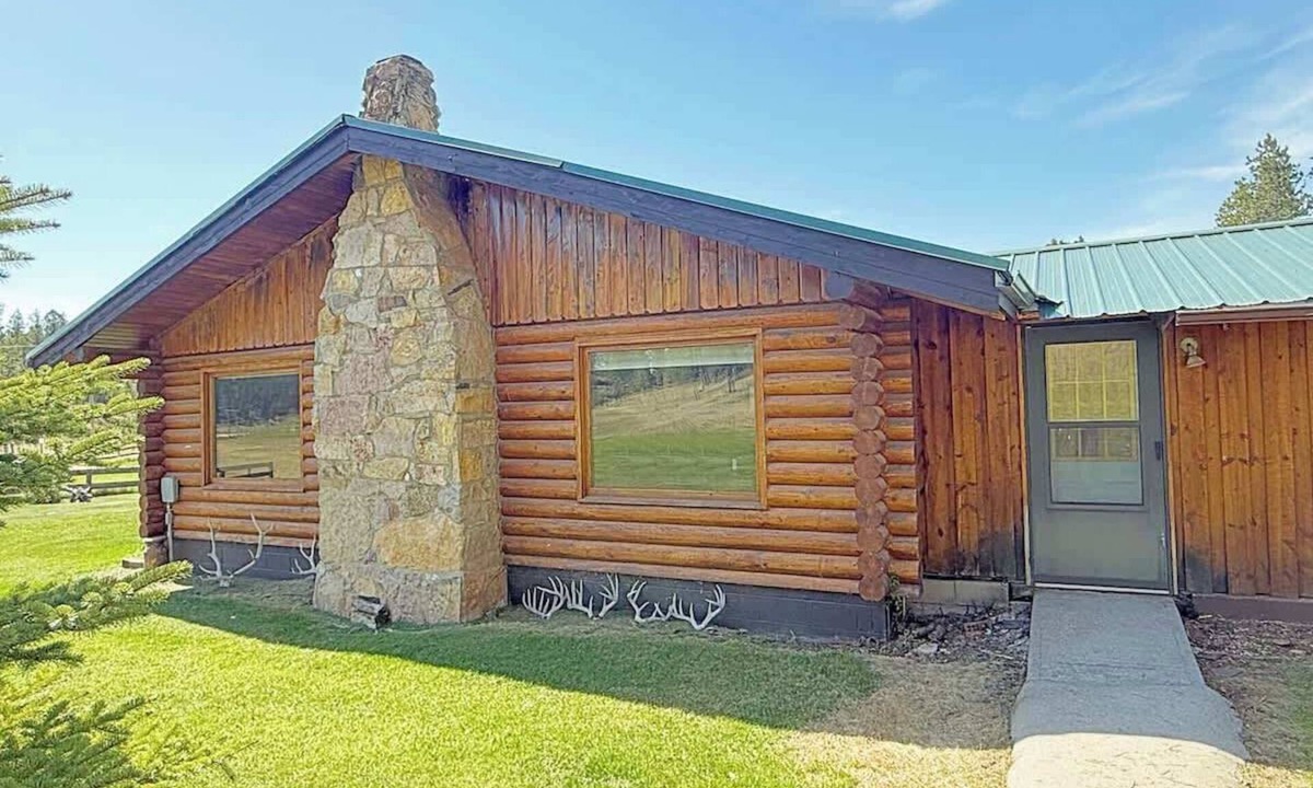 Custer Cabin | 12 Mile Ranch