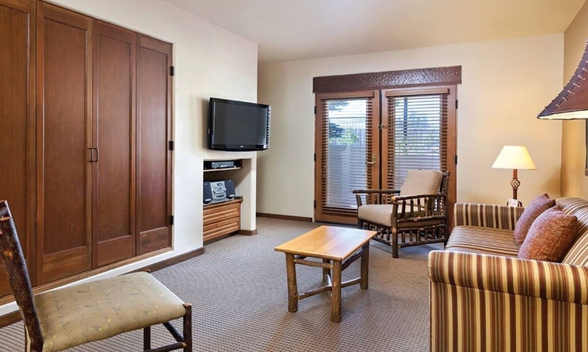 Taos Condo | 1br Cozy Pueblo Style w/Stunning Views