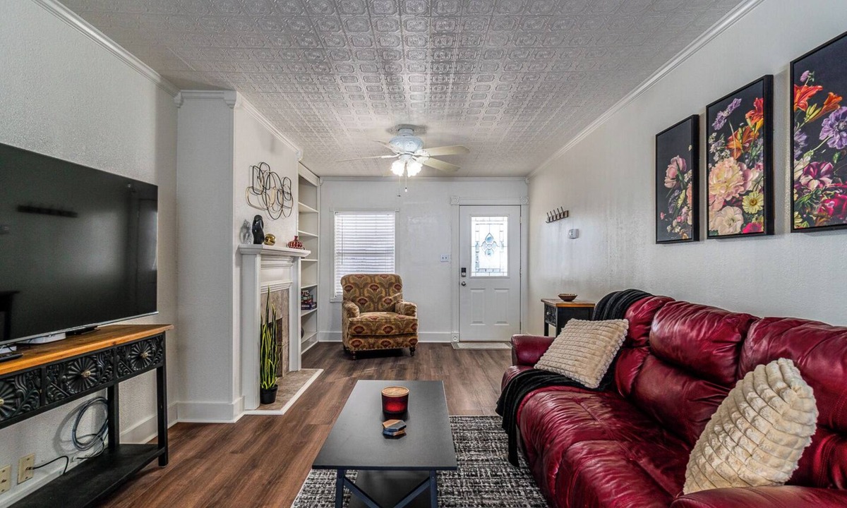 Borger House | 3-bedroom 2-bath house with WiFi and washer/dryer in Borger TX