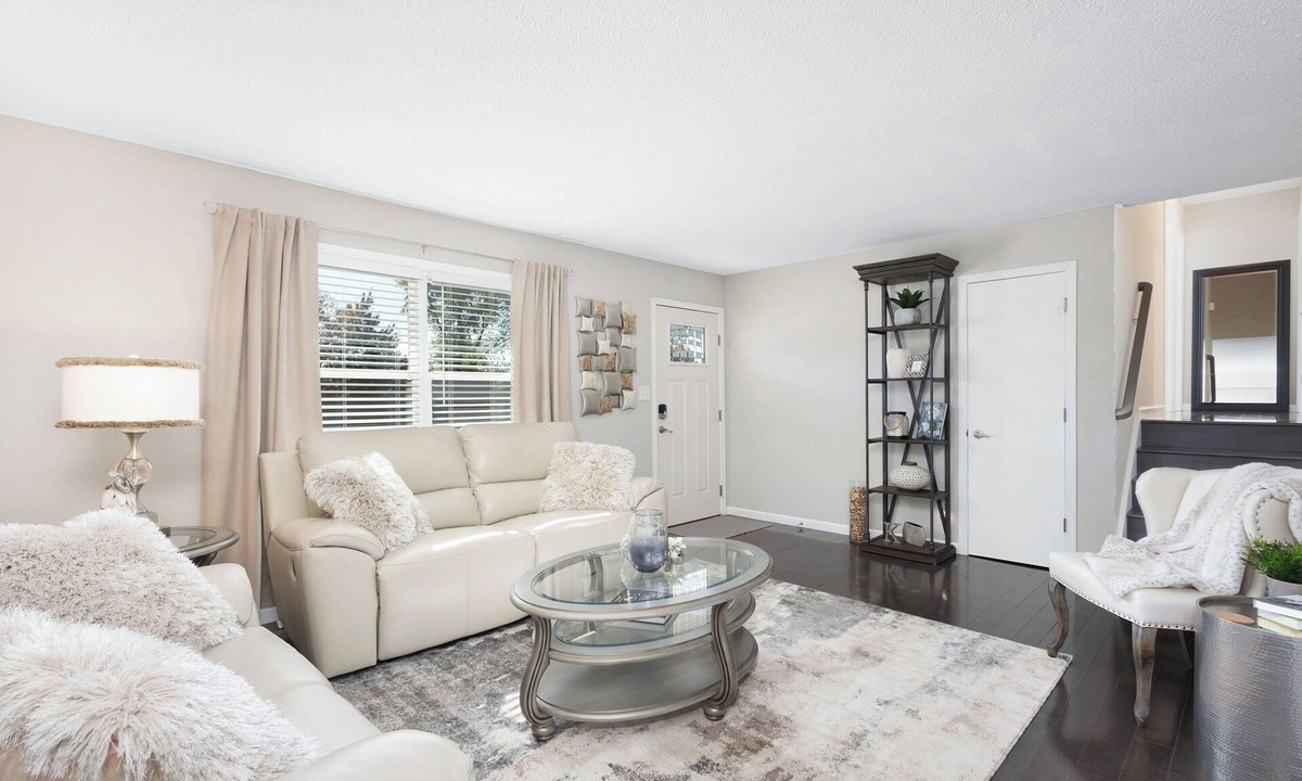 Bettendorf House | 4.2 mi - TBK Sports Complex, 8.6 mi - Airport