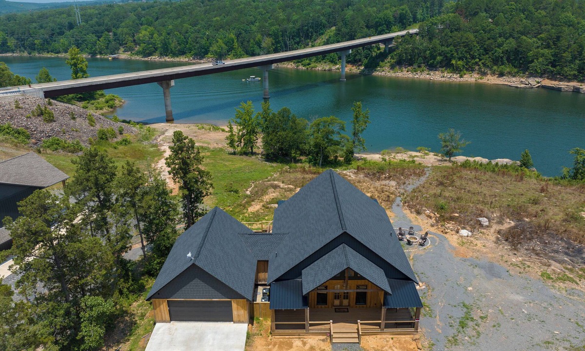 Edgemont House | 4 Bed 3 Bath Greers Ferry Lakefront Home with Private Playground!