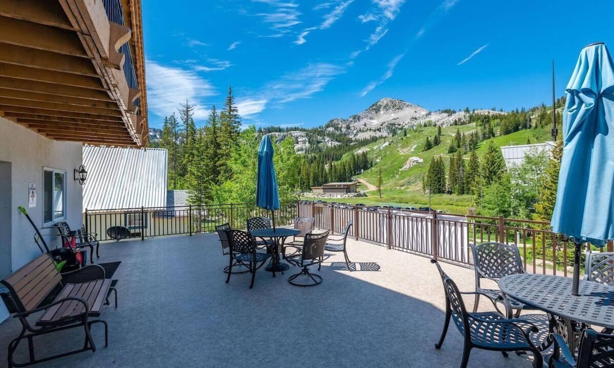 Salt Lake Mountain Resorts Ski Chalet | 5BR I Majestic l Brighton Ski Resort