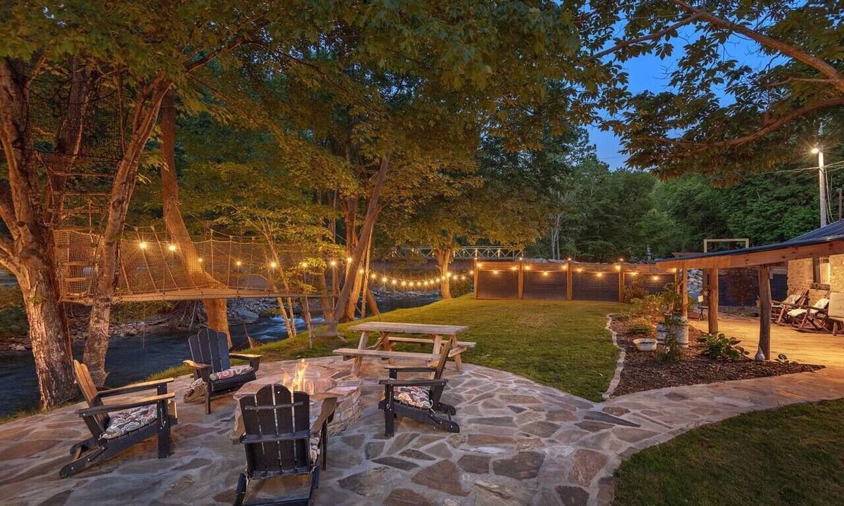 Canton Cabin | 840ft Riverfront Compound | Hot Tub, Sleeps 14