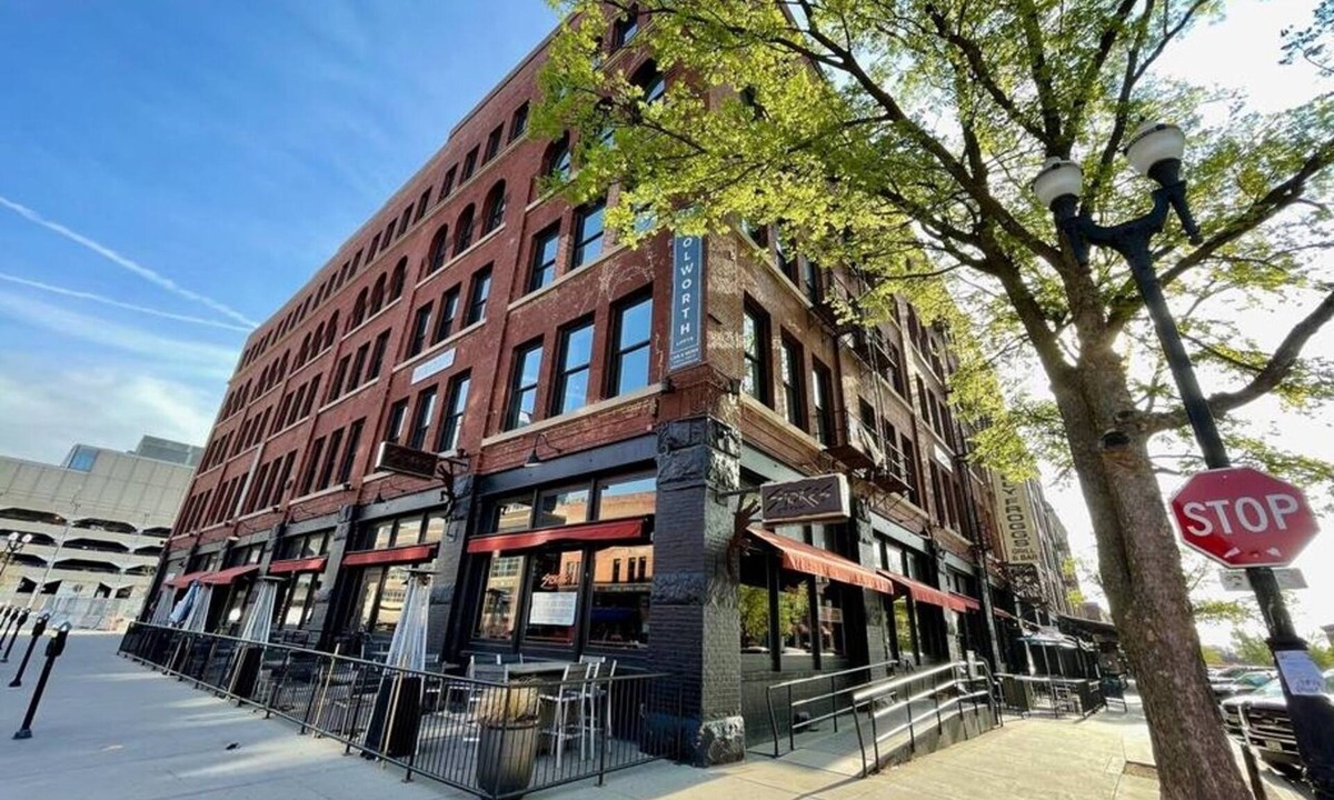 Old Market Apartment | A historic 1,000 square foot Atrium loft in the heart of the Old Market