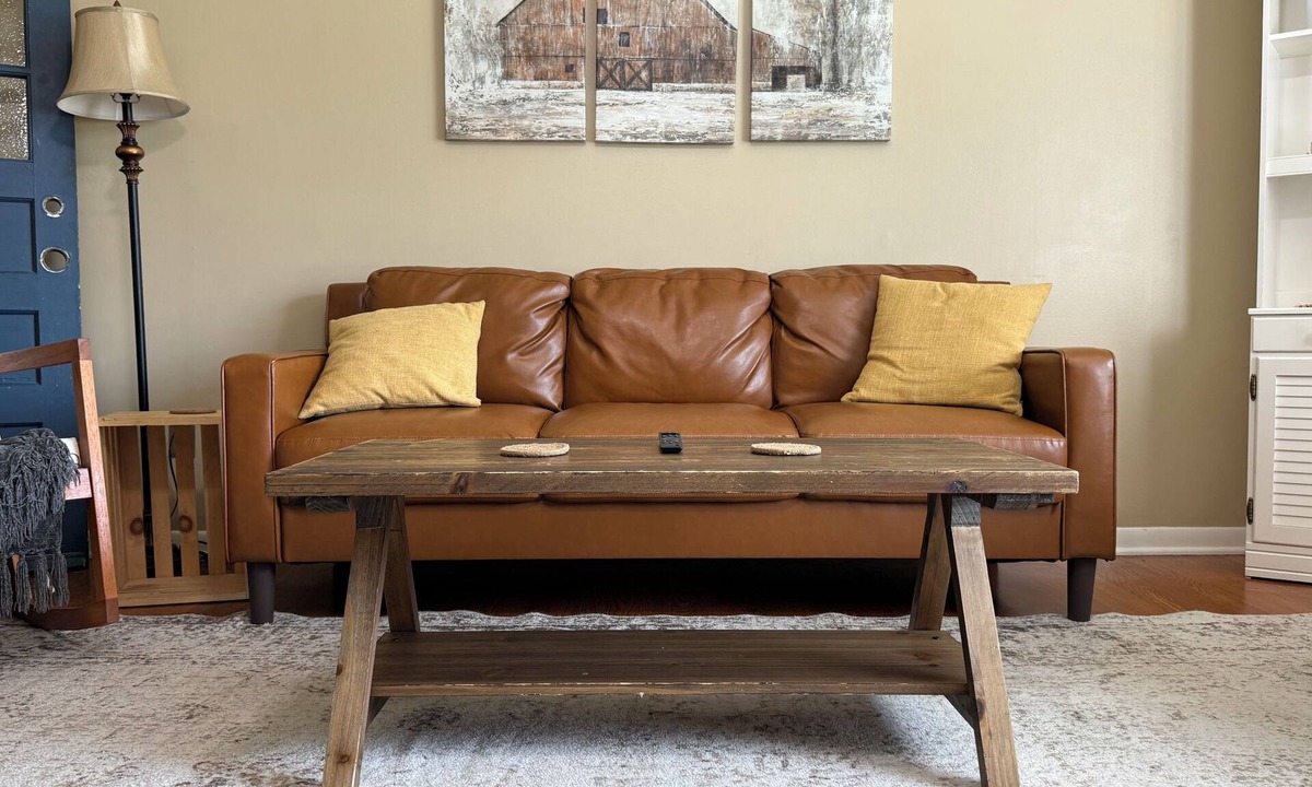 Nall Hills House | A Little Farm Feel in the Big City