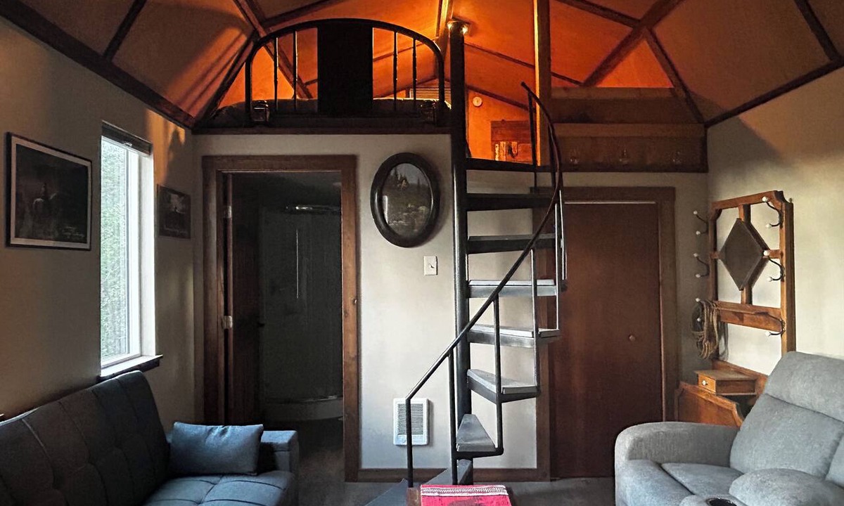 Durango - Purgatory Cabin | Adventure Cabin @ Base Camp/Cozy Cabin in the pines.