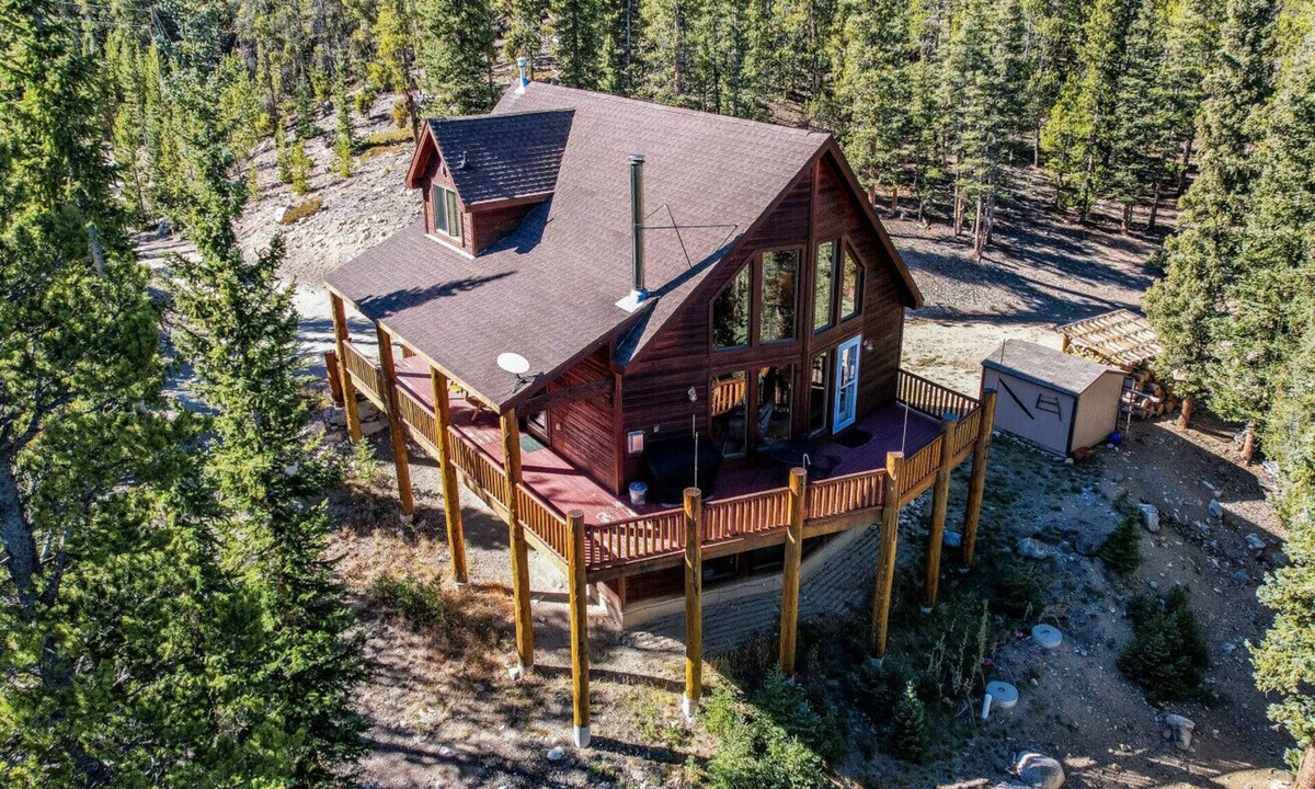 Valley of the Sun Cabin | Alpine Escape | 3BR/3BA Cabin Near Breckenridge
