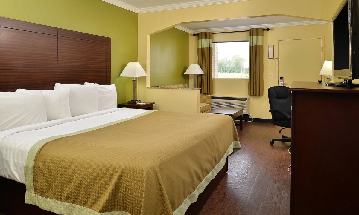 Winona Hotel | Americas Best Value Inn Winona