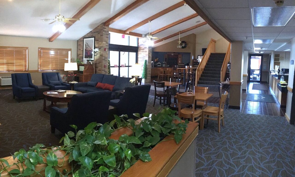 Sioux City Hotel | AmericInn by Wyndham Sioux City