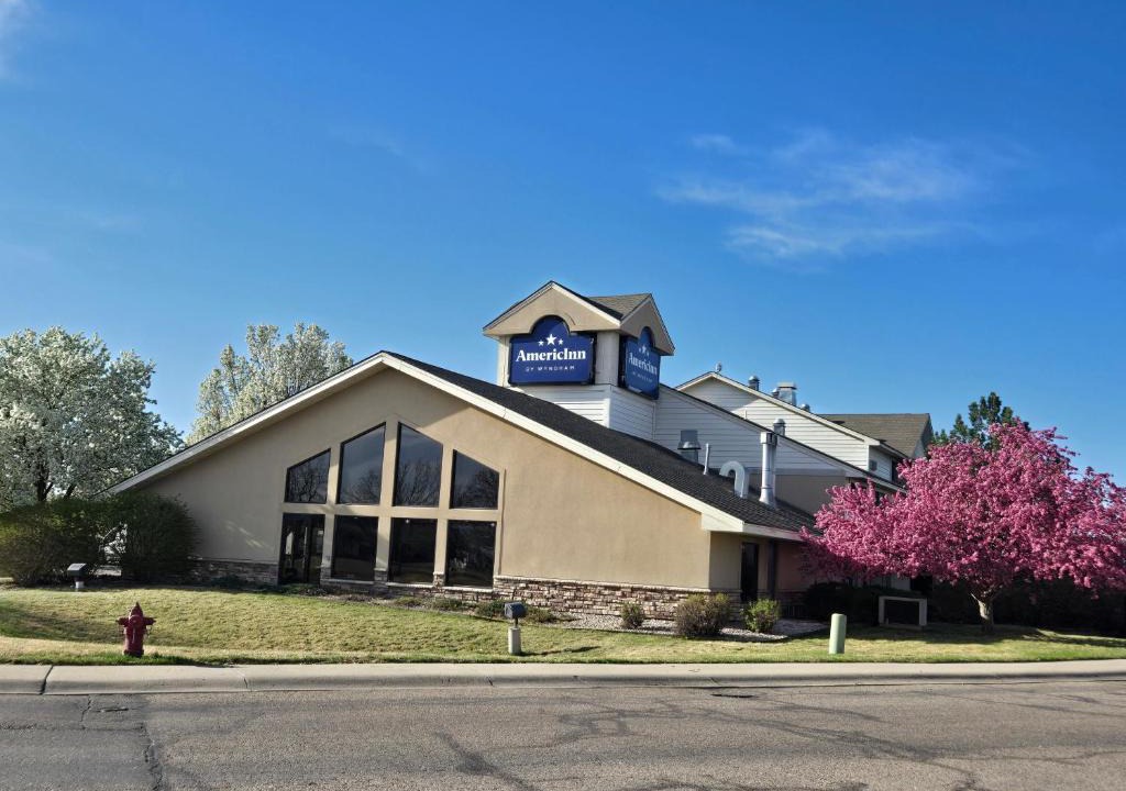 Fort Collins Hotel | AmericInn by Wyndham Windsor Ft. Collins