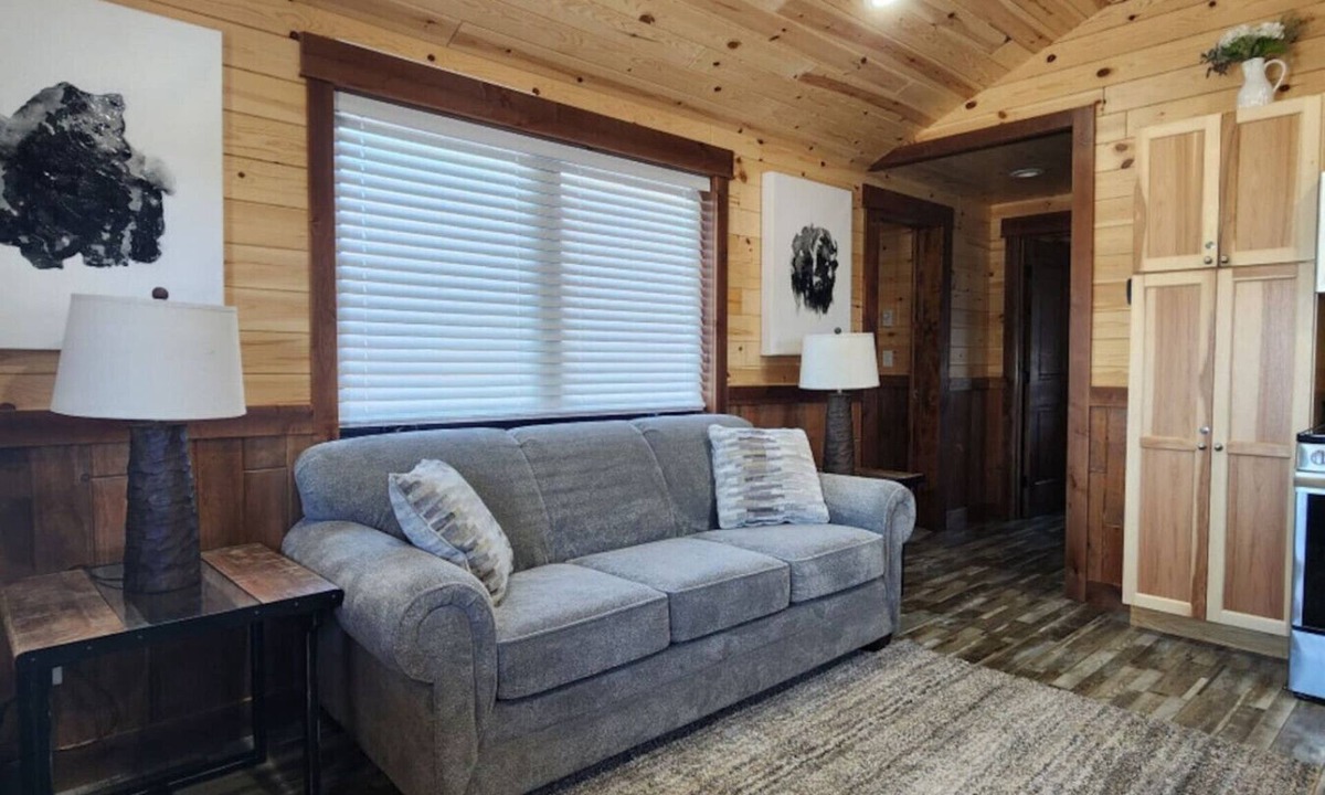 Victor Cabin | Aspen Hideaway Victor