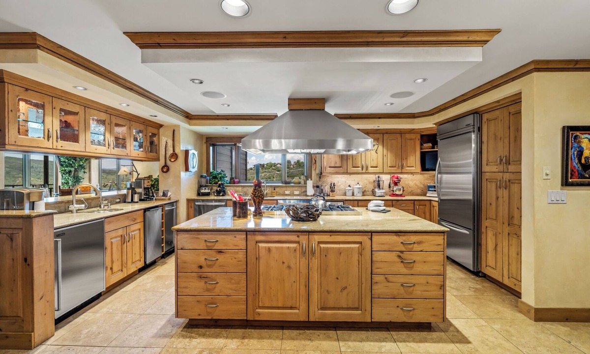 Steamboat Springs Condo | Bear Claw 306 Luxury Slope-side Condo With Ski-In/Ski-Out Access!