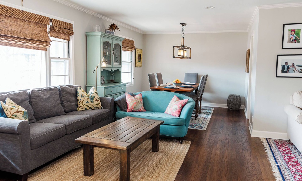 Westwood Hills House | Beautiful Newly Renovated 4BR/3BA- Home Base for World Cup!