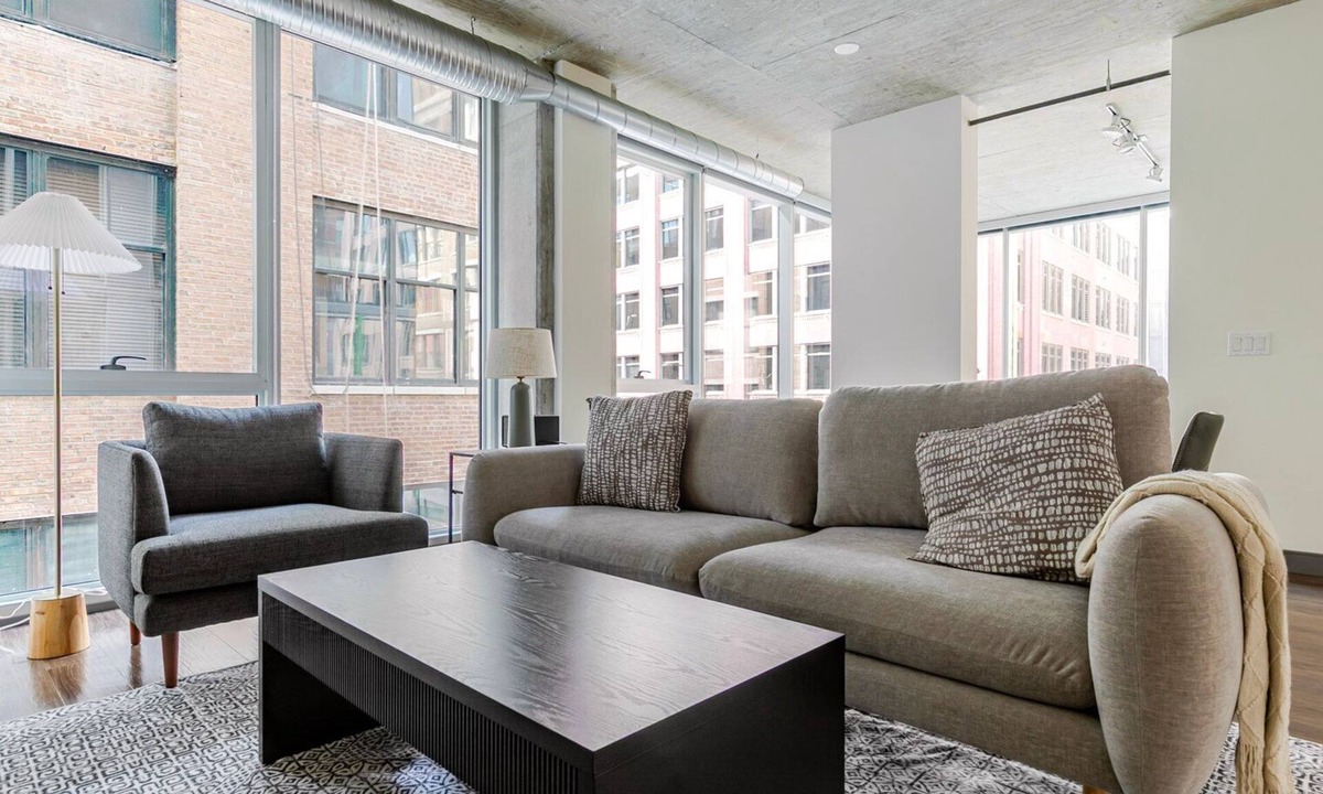 West Loop Gate Apartment | Blueground | West Loop Gate, pool, nr Union Station