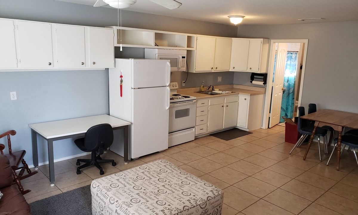 Mesa Apartment | Centrally Located Mesa Studio