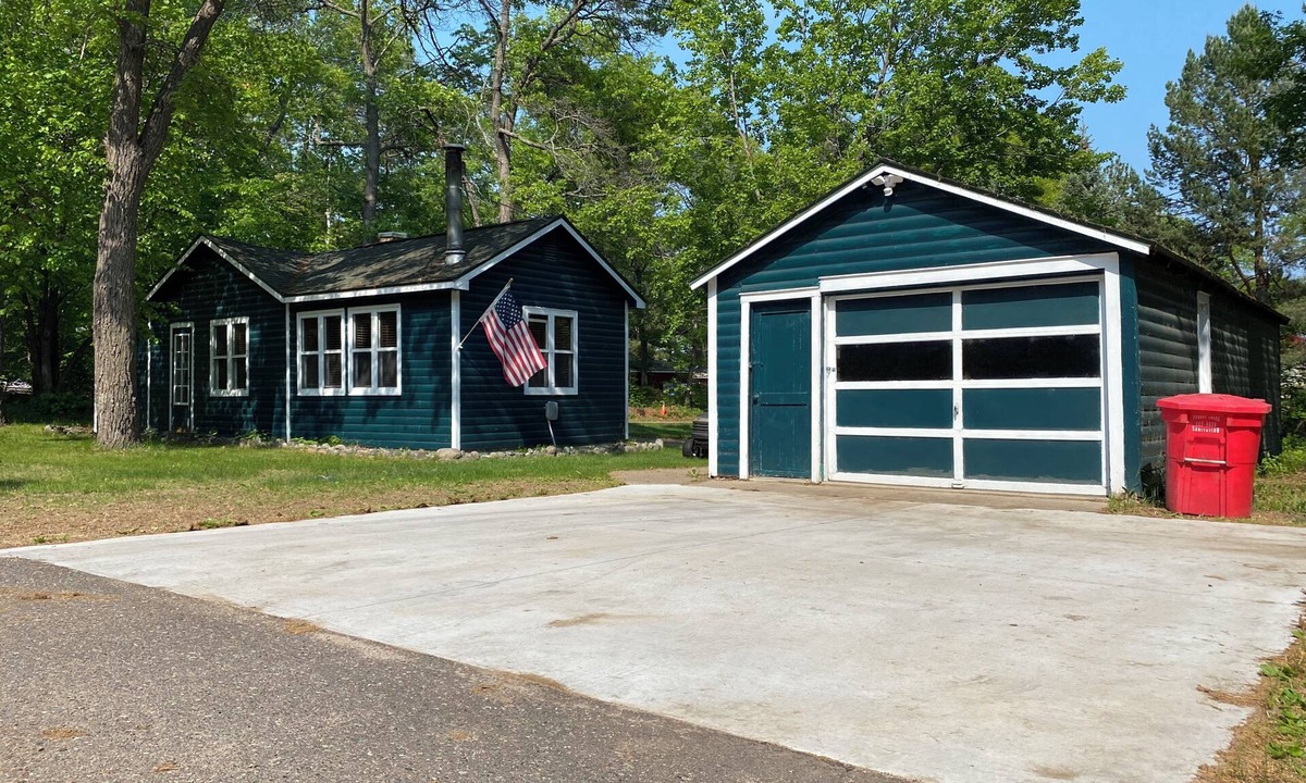 Ossipee Cabin | Charming 1-bedroom cabin with AC in the beautiful Brainerd Lakes Area!
