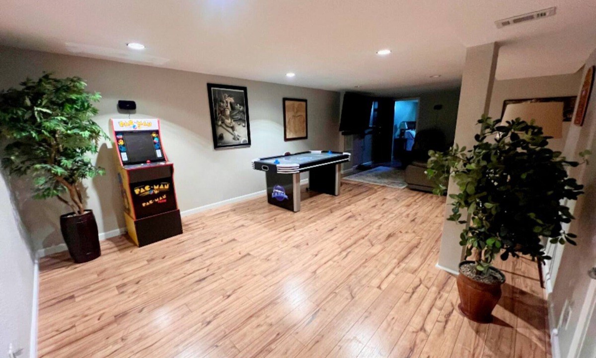 Salina House | Charming 5-bedroom house in Salina perfect for families and group travel
