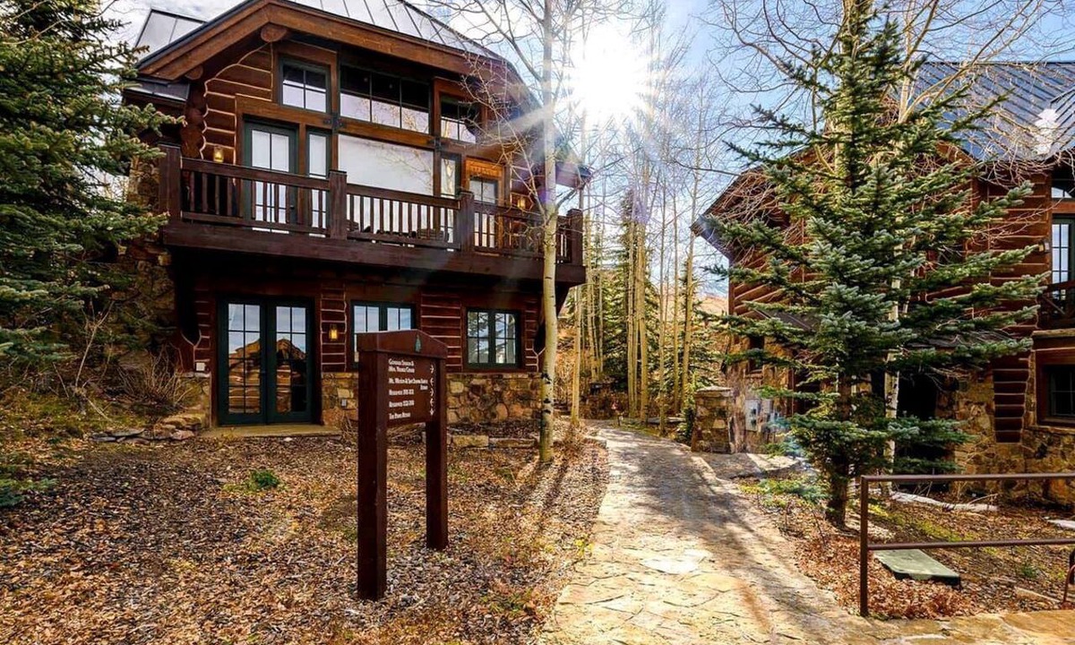 Mountain Village Cabin | Charming Log Cabin Retreat with Cozy Fireplace Escape in Telluride, Colorado