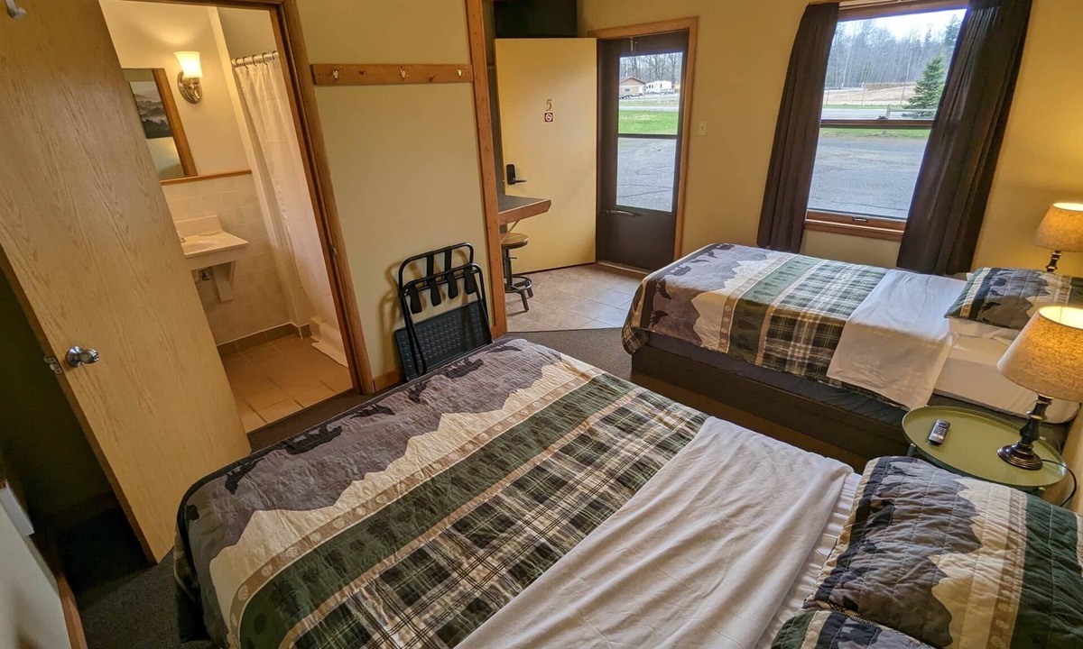 Hayward Apartment | Chip-Wa Lodging Room 5