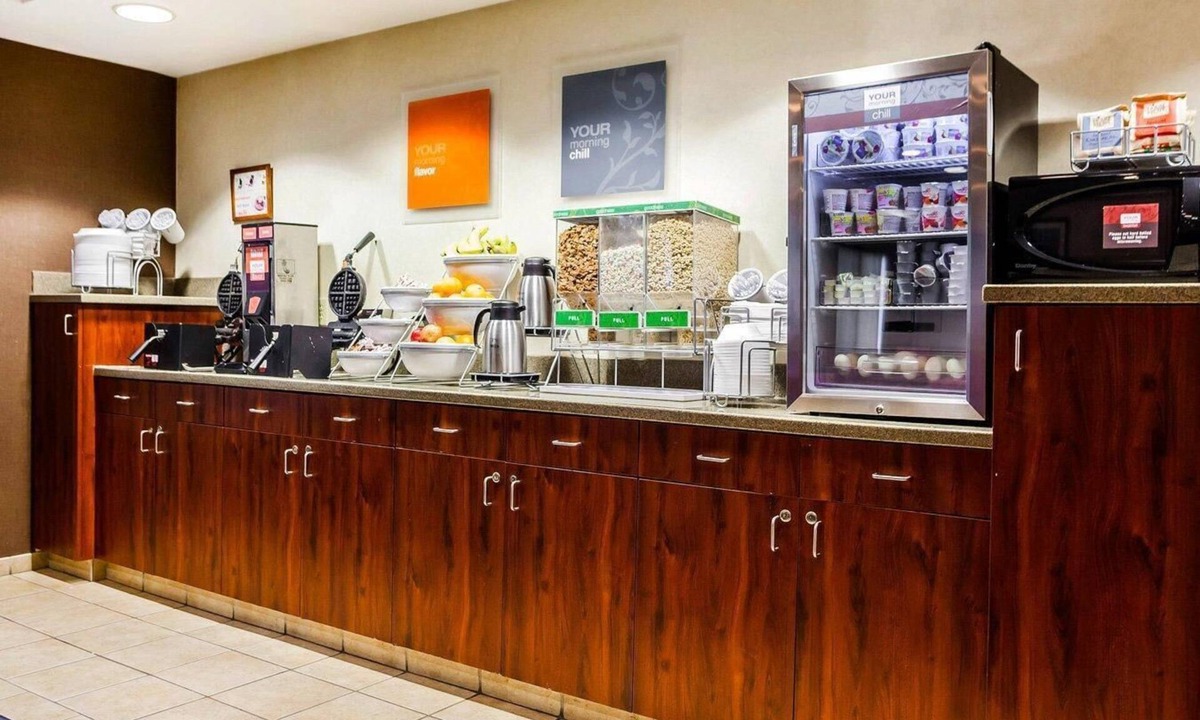 Independence Hotel | Comfort Suites Independence - Kansas City