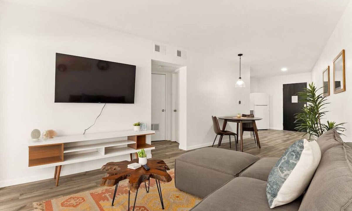Orange Prairie Apartment | Concord A2 · Slice of the Good Life: Concord A2