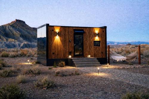 Torrey House | Contemporary Mirror Cabin Escape with Stargazing & Desert Views near Capitol Reef, Torrey Utah