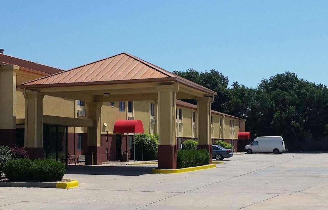 Park City Hotel | Coratel Inn & Suites by Jasper Park City