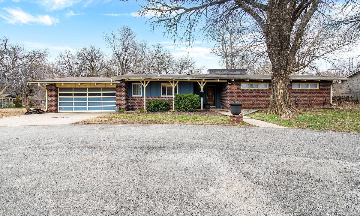 Wichita House | Country feel In the City