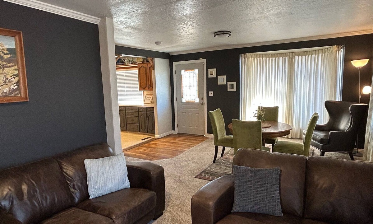 Payson House | Cozy Bungalow in Charming Payson