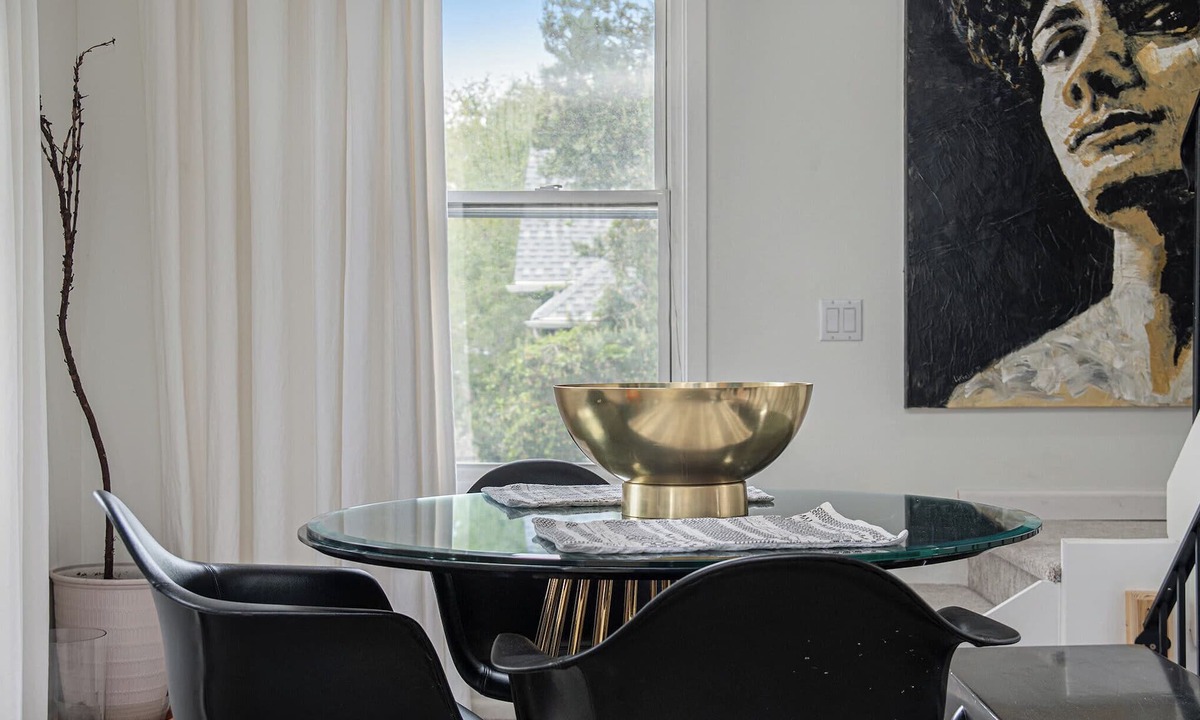 Dundee-Happy Hollow Historic District Apartment | Cozy Dundee Loft, Near Dining & City Attractions!