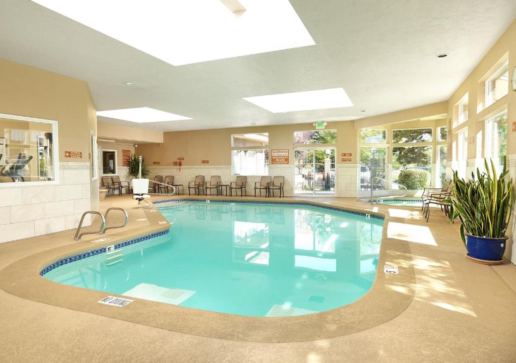 Rio Grande Hotel | Crystal Inn Hotel & Suites - Salt Lake City