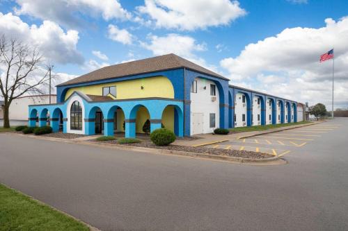Austin Hotel | Days Inn by Wyndham Austin