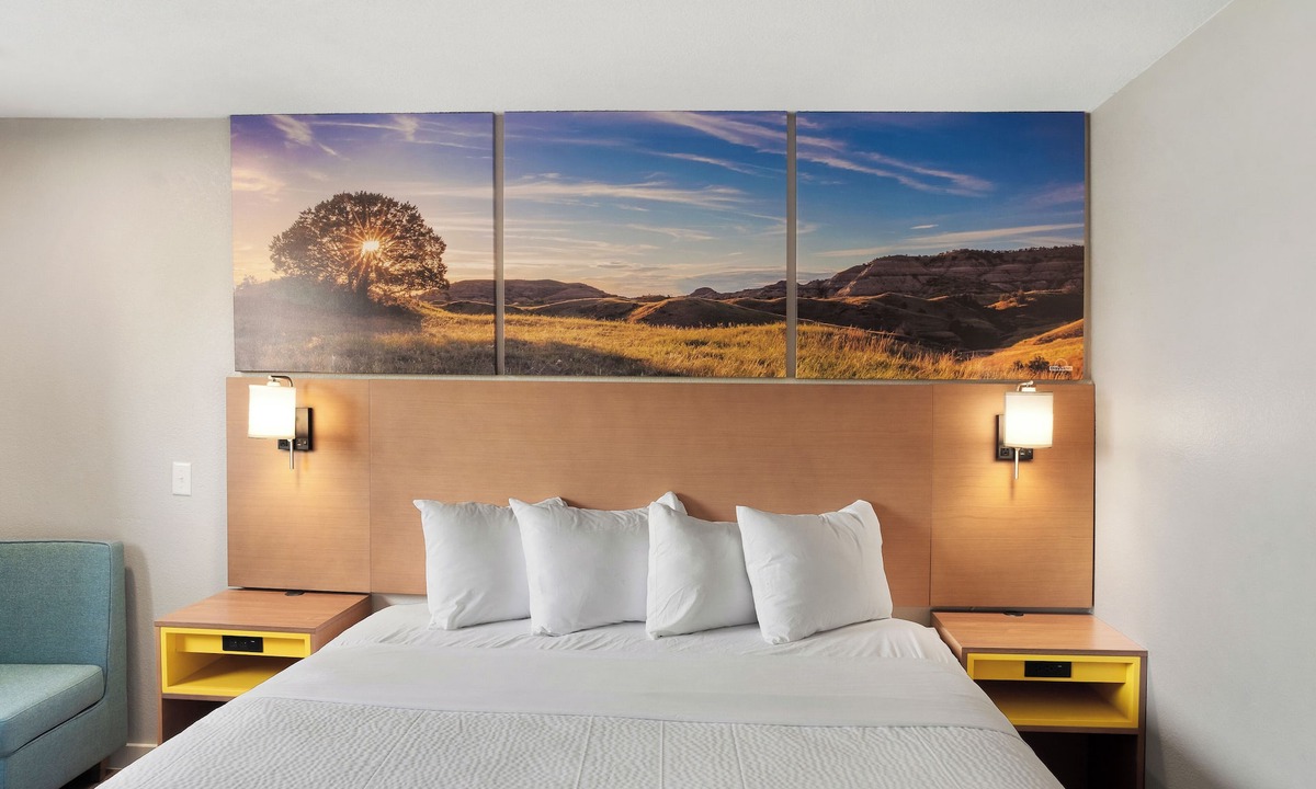 West Omaha Hotel | Days Inn by Wyndham Omaha NE