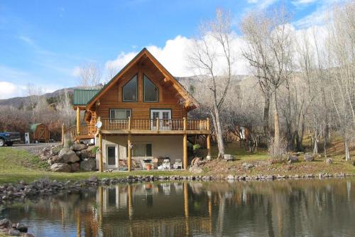 Gypsum House | Deck & Pond Views! 2-Acre, Woodsy Rocky Mtn Haven