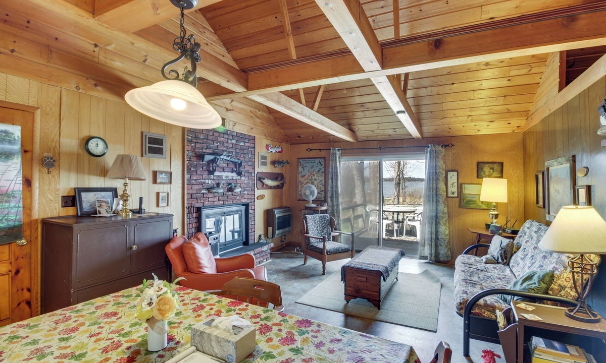 Puposky Cabin | Dock & Fire Pit! Lake Campbell Basecamp