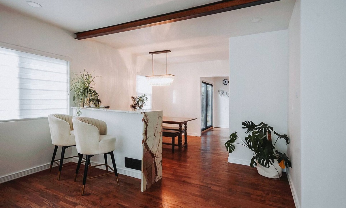 Central Colorado Springs House | Downtown, Cozy & Classy, Modern, Kid Friendly W/Hot Tub