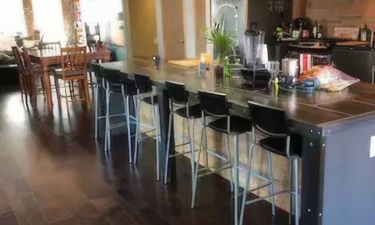 Crossroads Arts District Condo | Downtown Crossroads KC Art Loft