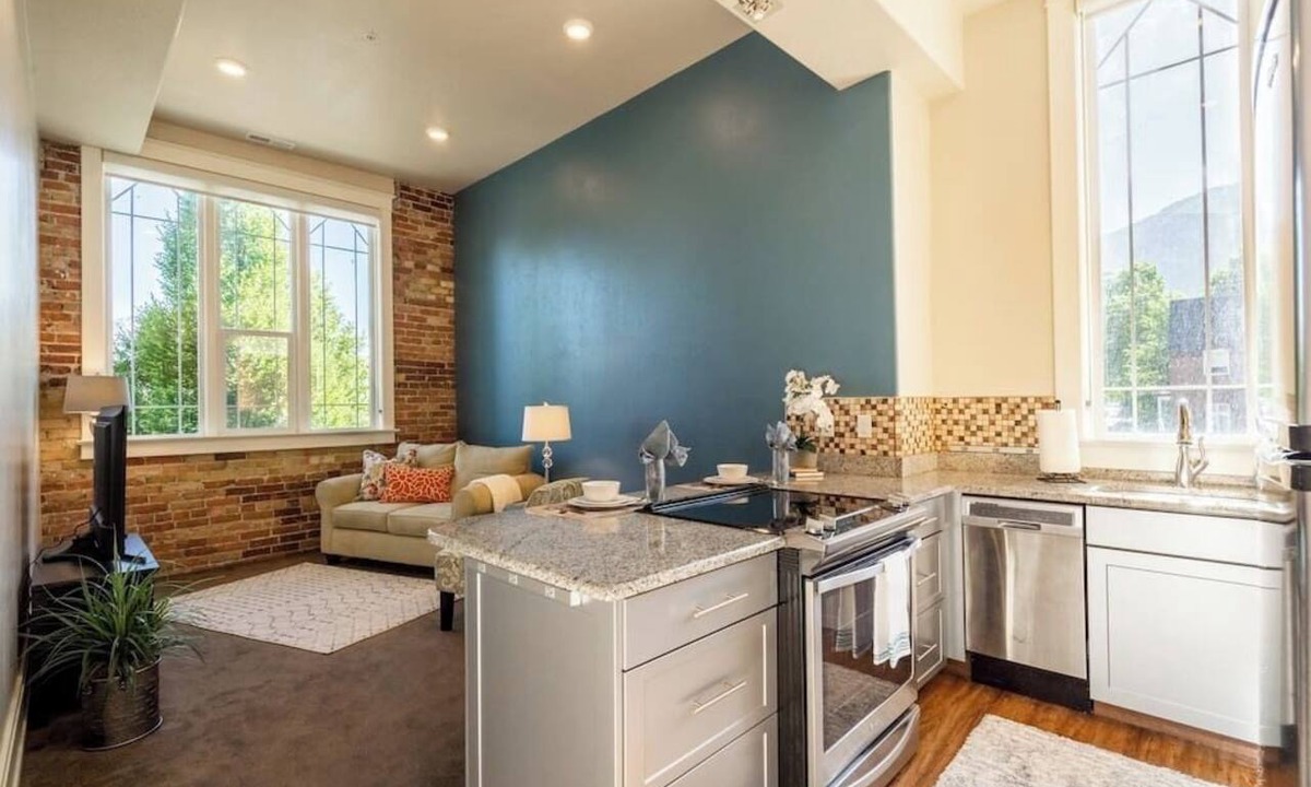Timp Apartment | Downtown Provo Unique Apartment (Unit #6)