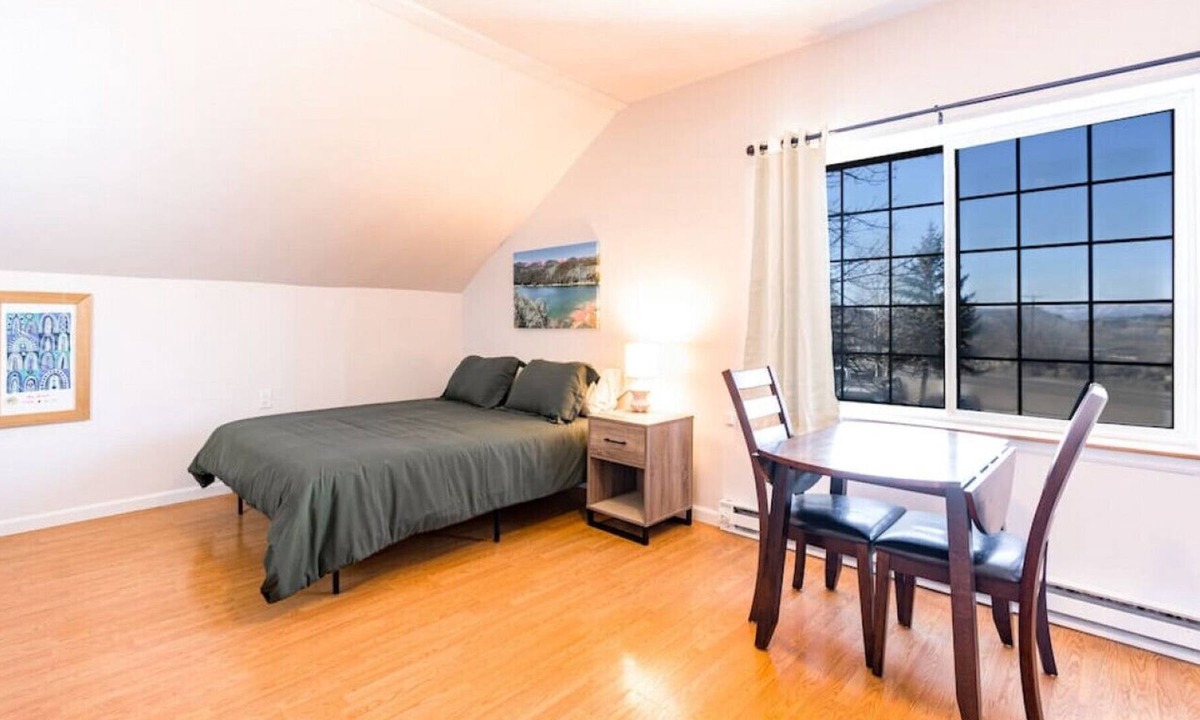 Eagle Apartment | Eagle's Retreat - Eagle CO