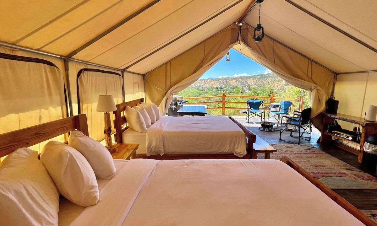 Orderville RV Rental | East Zion Glamping Tent #9 w/AC and Private Bath