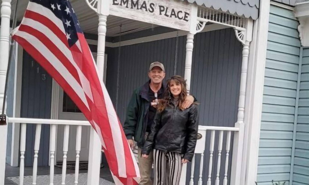 LaGrange House | Emma's Place