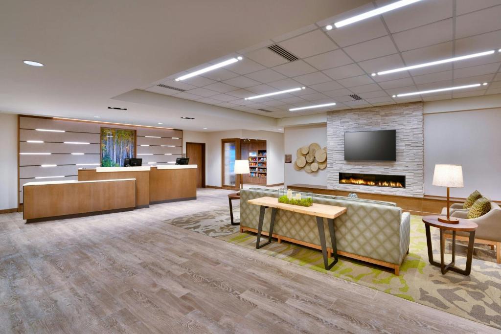 Union Square Hotel | Fairfield by Marriott Inn & Suites Denver West - Federal Center