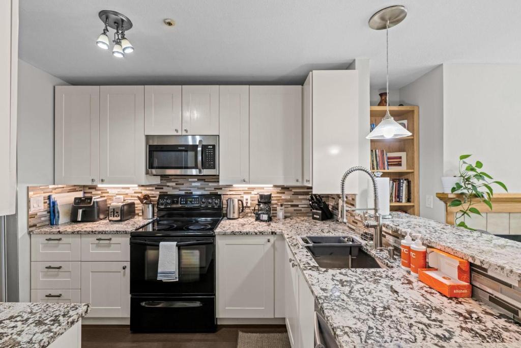Arapahoe Ridge House | Flatirons Hideaway in Boulder CO