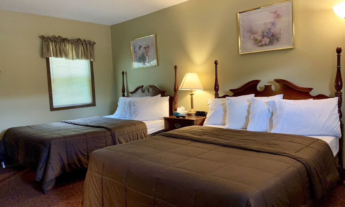 Norwich Hotel | Fred's Inn