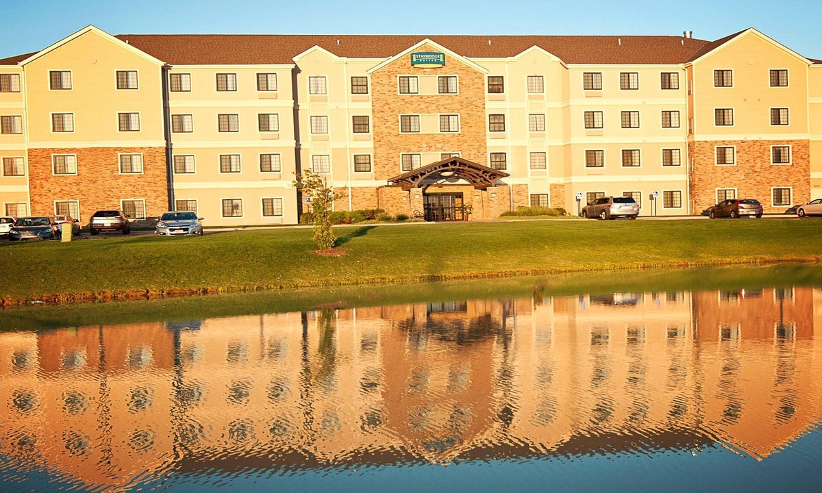 Greenwich Apartment | Free Breakfast. Outdoor Pool. Near Boeing Offices and Koch Industries.