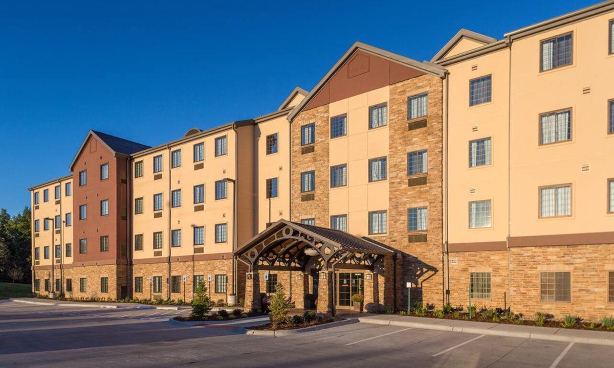 West Omaha Apartment | Free Breakfast. Pool. Great for Business Travelers!