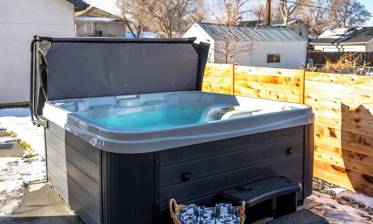 Mountain View House | Game night in your theater, stargazing from the hot tub. Sunday brunch in a chef's kitchen (or with our optional private chef, Marvin). The Benton is a 3,600 sq ft experience in one of Denver's coolest neighborhoods.