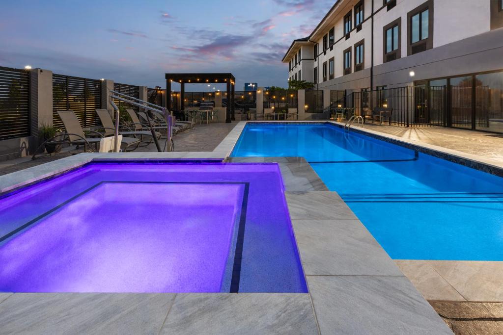 Norman Hotel | Garner Hotel Norman - University Area by IHG