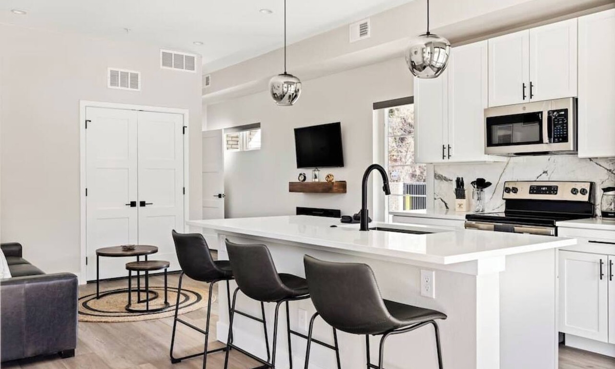 Golden Apartment | Golden Sanctuary | Luxe Apt | 1 Block From Main St