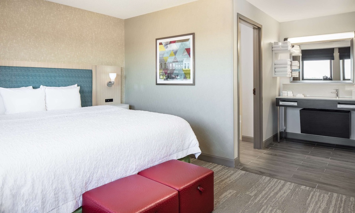 Freeport Hotel | Hampton Inn Freeport